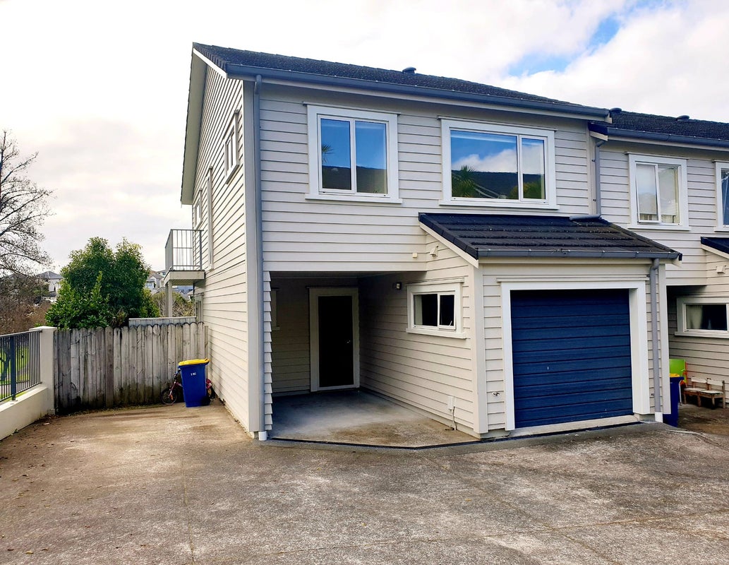 1/86 Fernhill Way, Oteha, Auckland - Carousel 2
