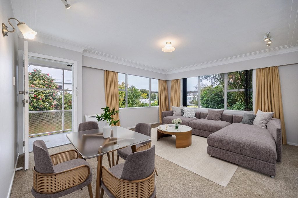 1/8A Allendale Road, Mount Albert, Auckland - Carousel 2