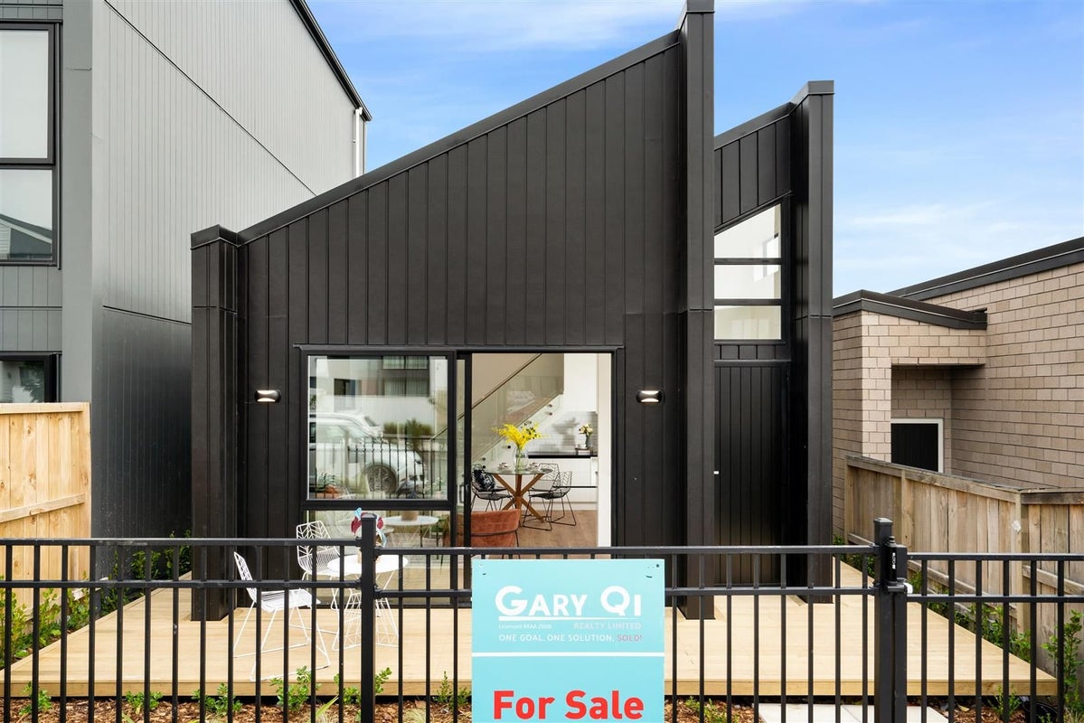 122 Tarapuka Road, Westgate, Auckland - Carousel 2