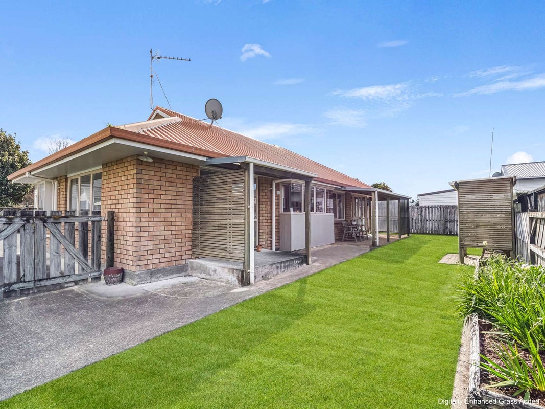 330 Young Street, Te Awamutu, Waipa, Waikato - Carousel 2