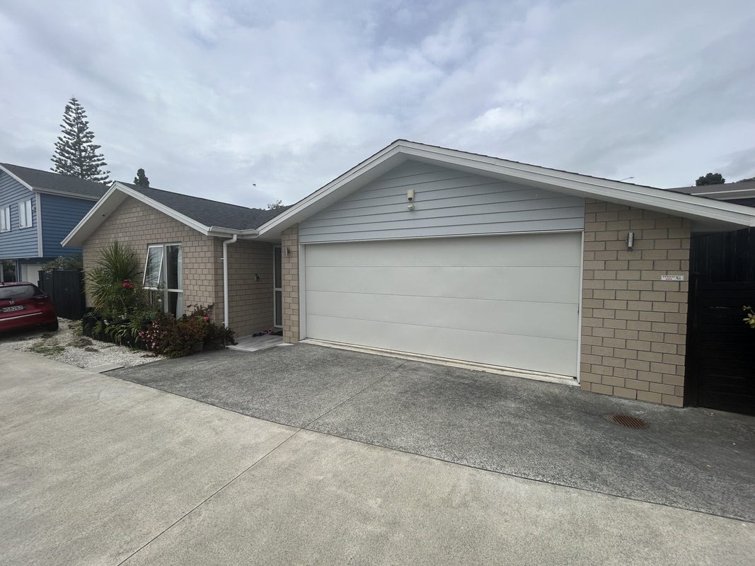 19B Union Road, Howick, Auckland - Carousel 1