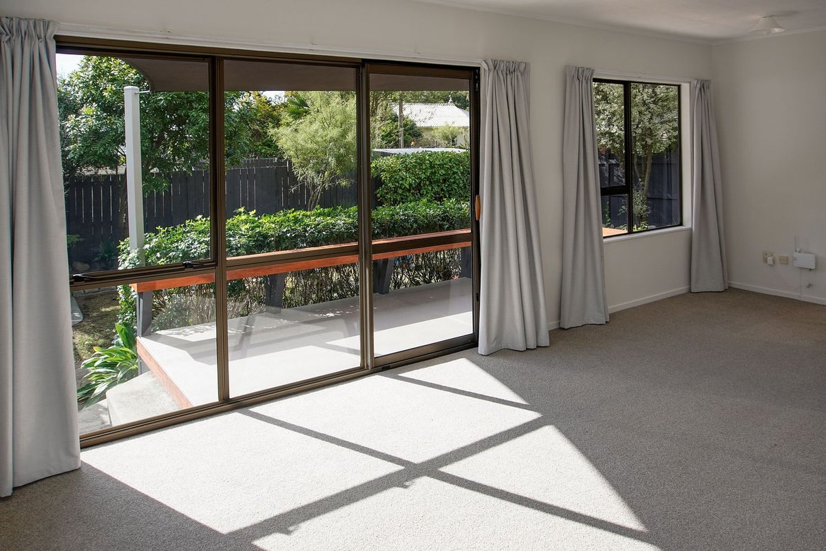 2/125 Brook Street, The Brook, Nelson - Carousel 2
