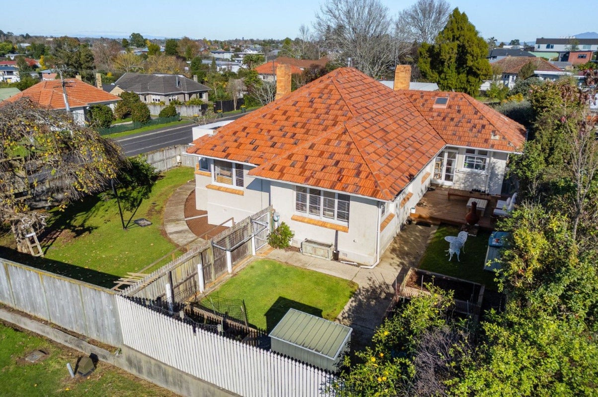 23 Masters Avenue, Hillcrest, Hamilton - Carousel 12