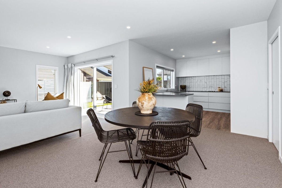 17A Avenue Road, Greenmeadows, Napier - Carousel 2