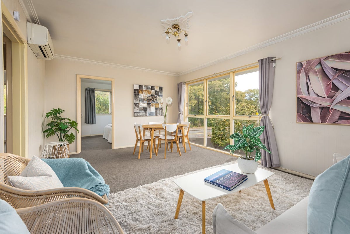 4/101 Carlton Mill Road, Merivale, Christchurch - Carousel 1