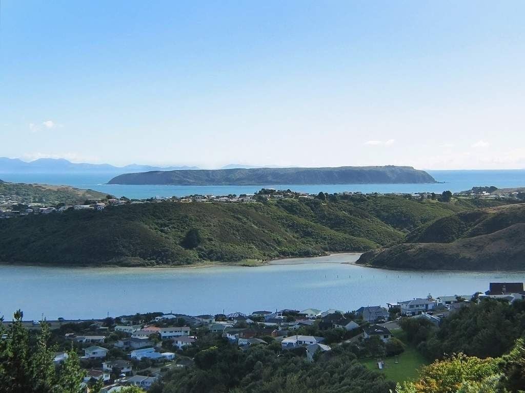 10B Coventry Close, Ascot Park, Porirua - Carousel 13