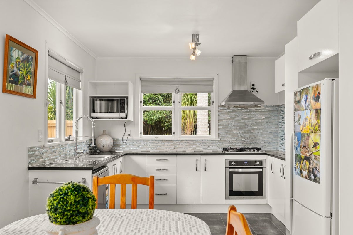 155 Don Buck Road, Massey, Auckland - Carousel 2