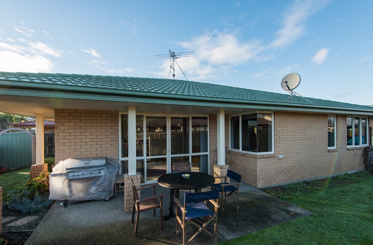 18 Mata Close, Tahunanui, Nelson - Carousel 12
