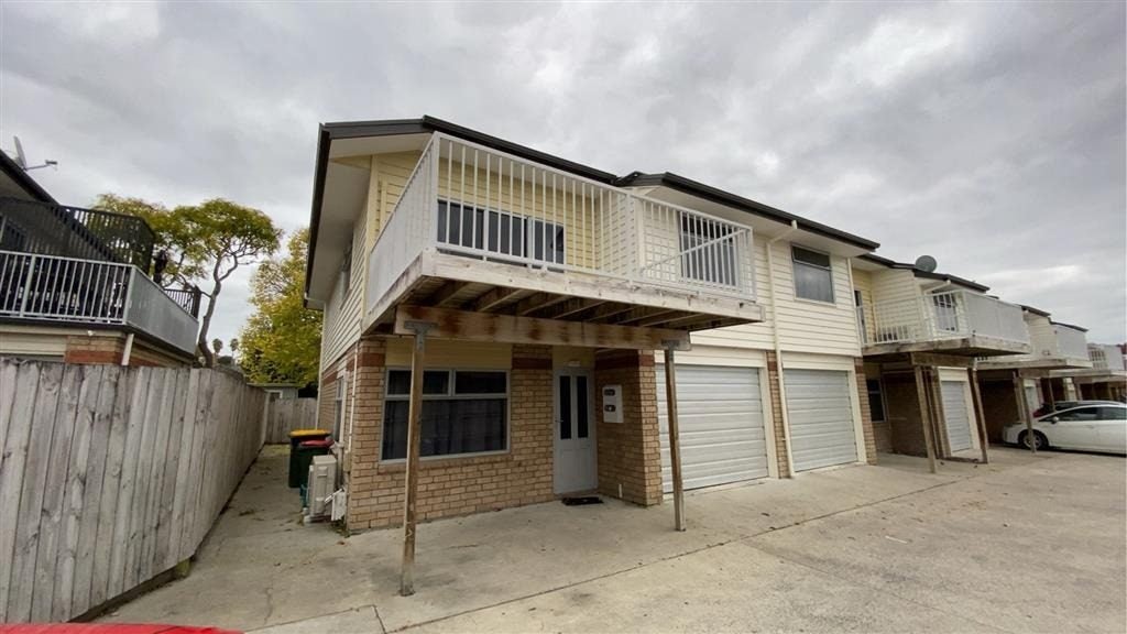3C Jones Crescent, Melville, Hamilton - Carousel 1