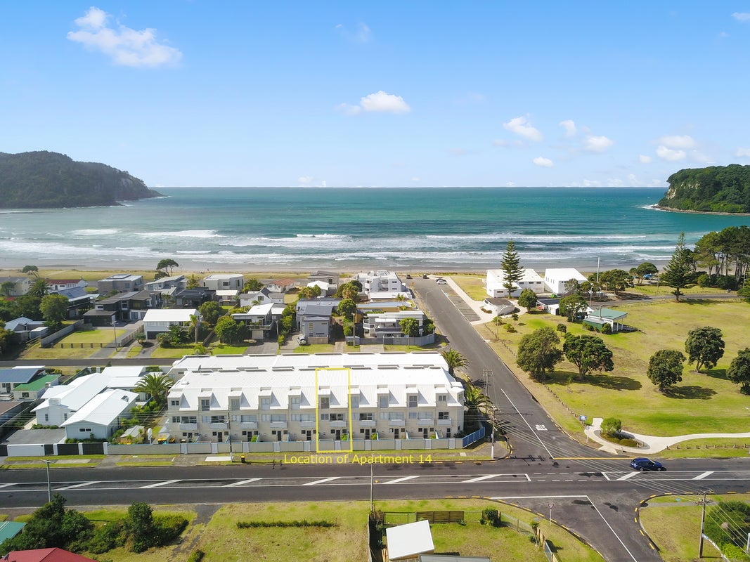 414B Ocean Road, Whangamata, Whangamatā - Carousel 2
