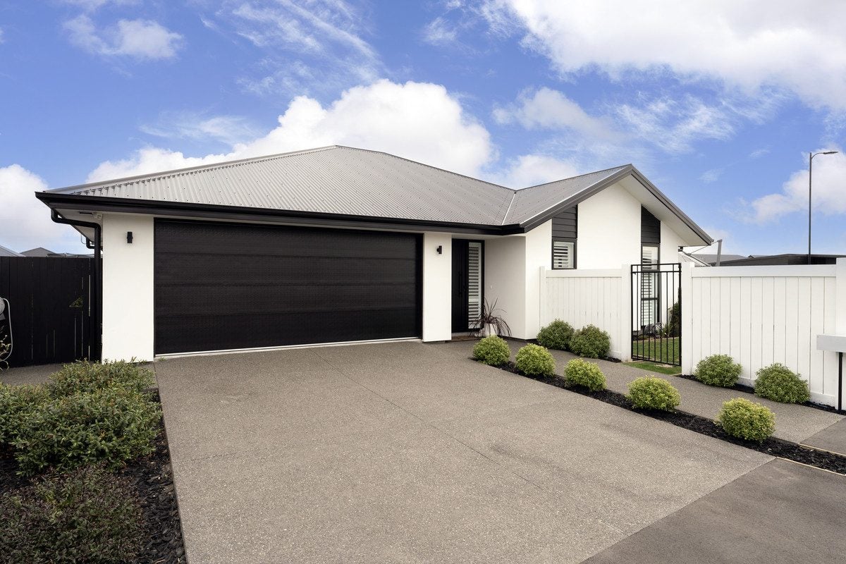 48 Katrine Drive, Burwood, Christchurch  - Carousel 1