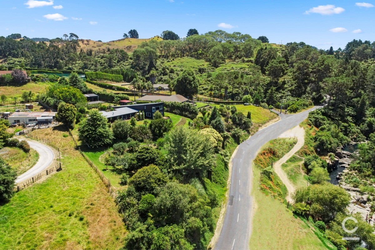 21C Poripori Road, Lower Kaimai, Tauranga - Carousel 2