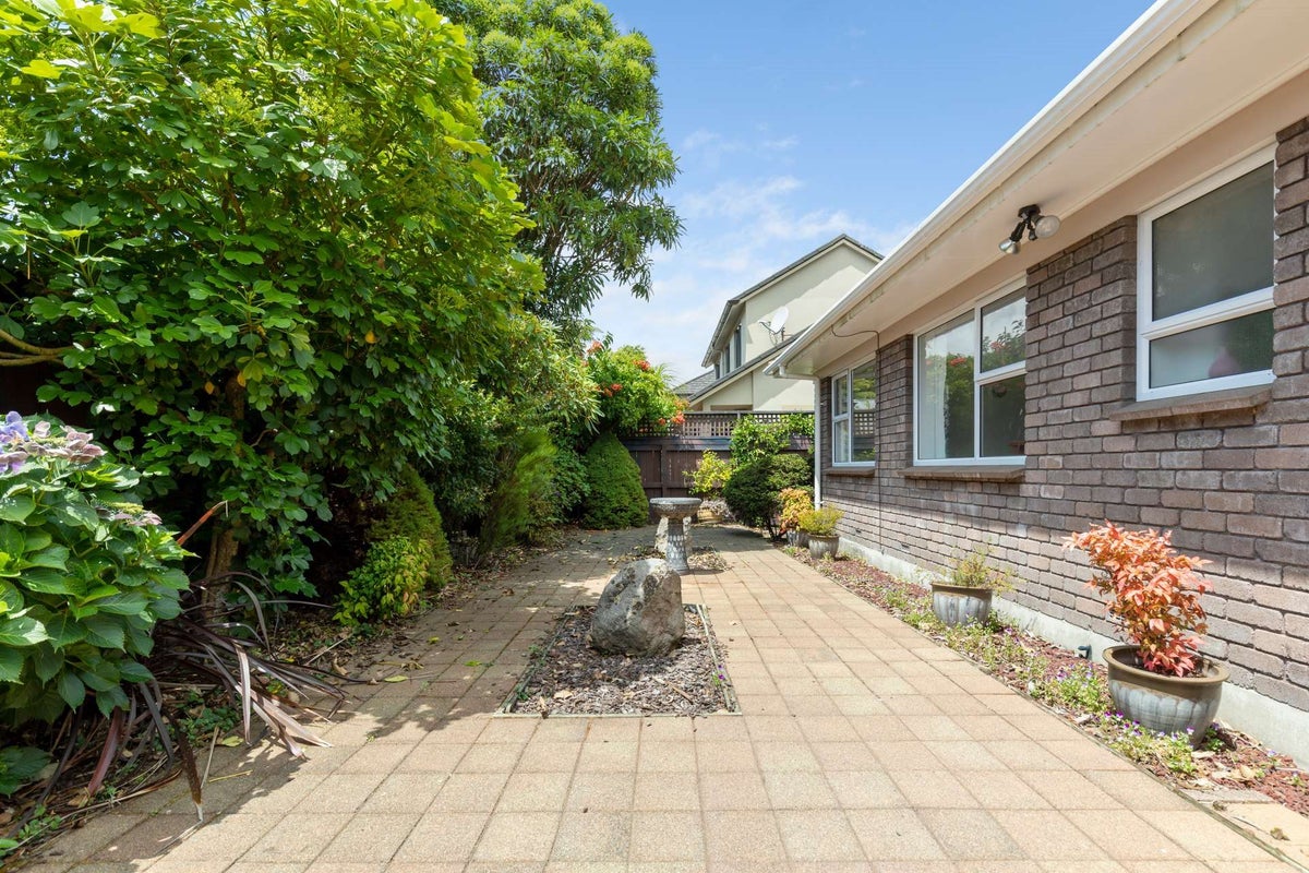 5D Grey Street, Glenholme, Rotorua - Carousel 2