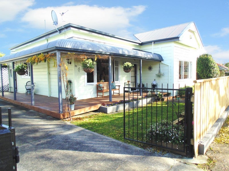 23 Alfred Street, Roslyn, Palmerston North - Carousel 1