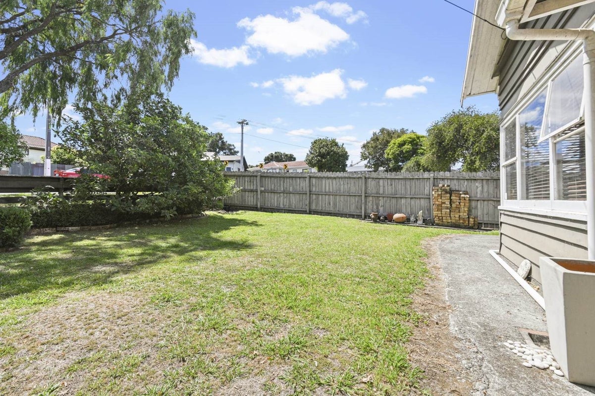 29 Hillside Road, Mount Wellington, Auckland - Carousel 11