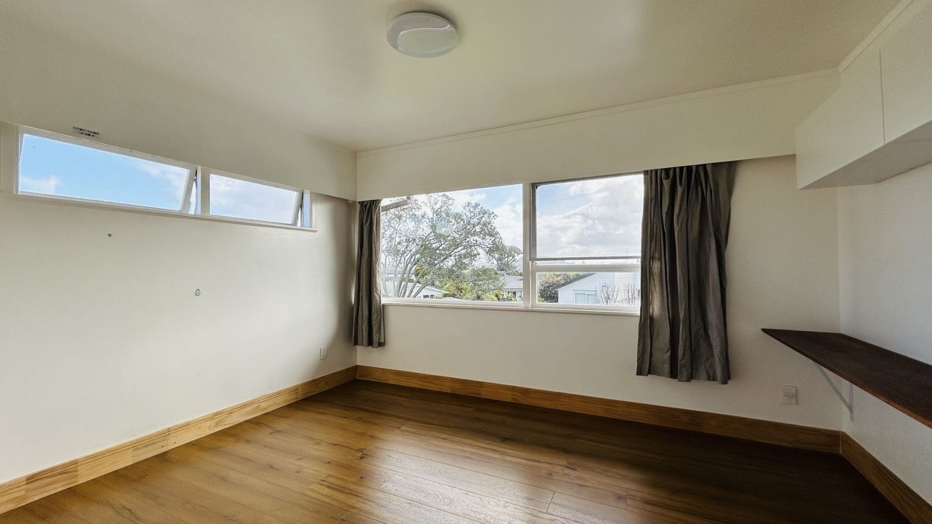 24 Sunnyhill Crescent, Sunnyhills, Auckland - Carousel 11