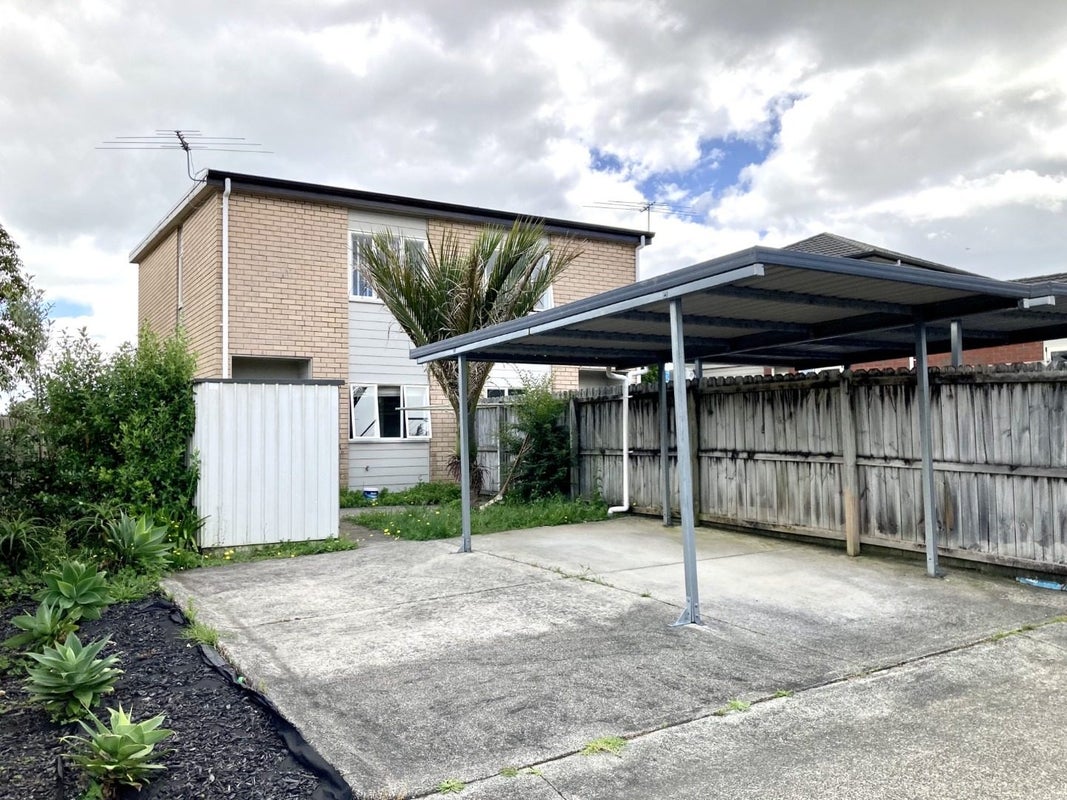 12 Rosandich Drive, Sunnyvale, Auckland - Carousel 1