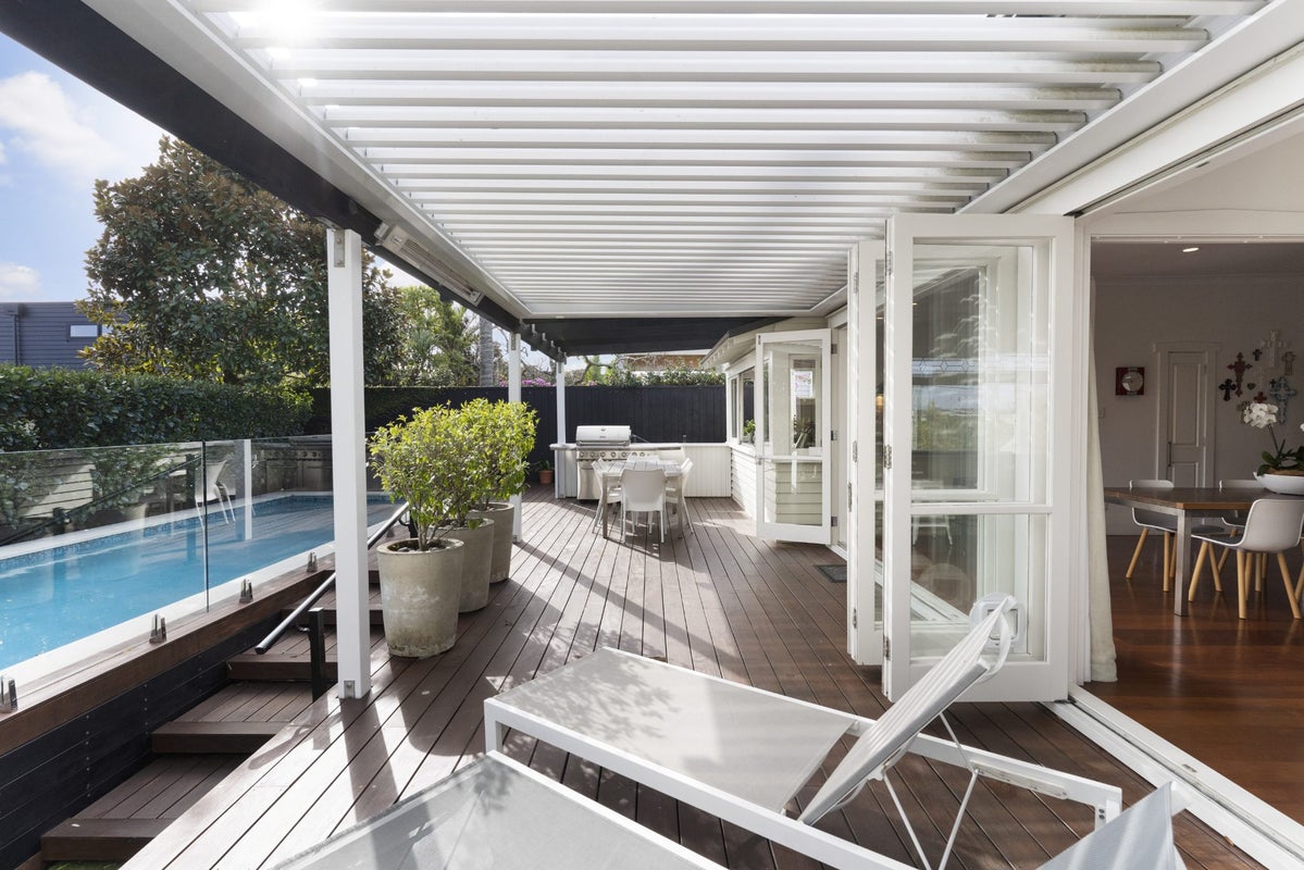 27 Oban Road, Westmere, Auckland - Carousel 2