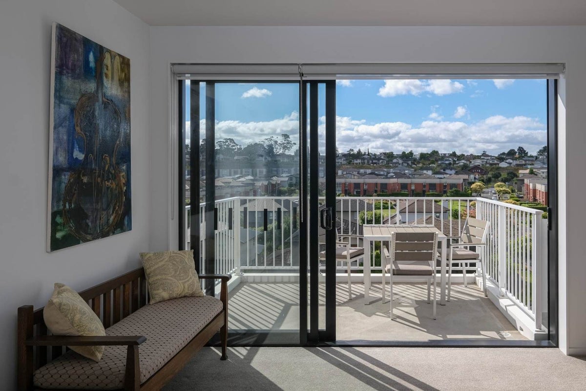 411/3 Bluegrey Avenue, Stonefields, Auckland - Carousel 2