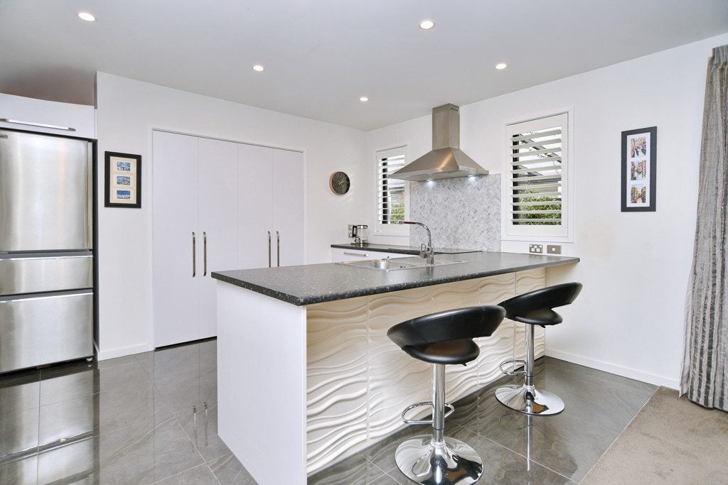 8 McLendon Green, Belfast, Christchurch - Carousel 2