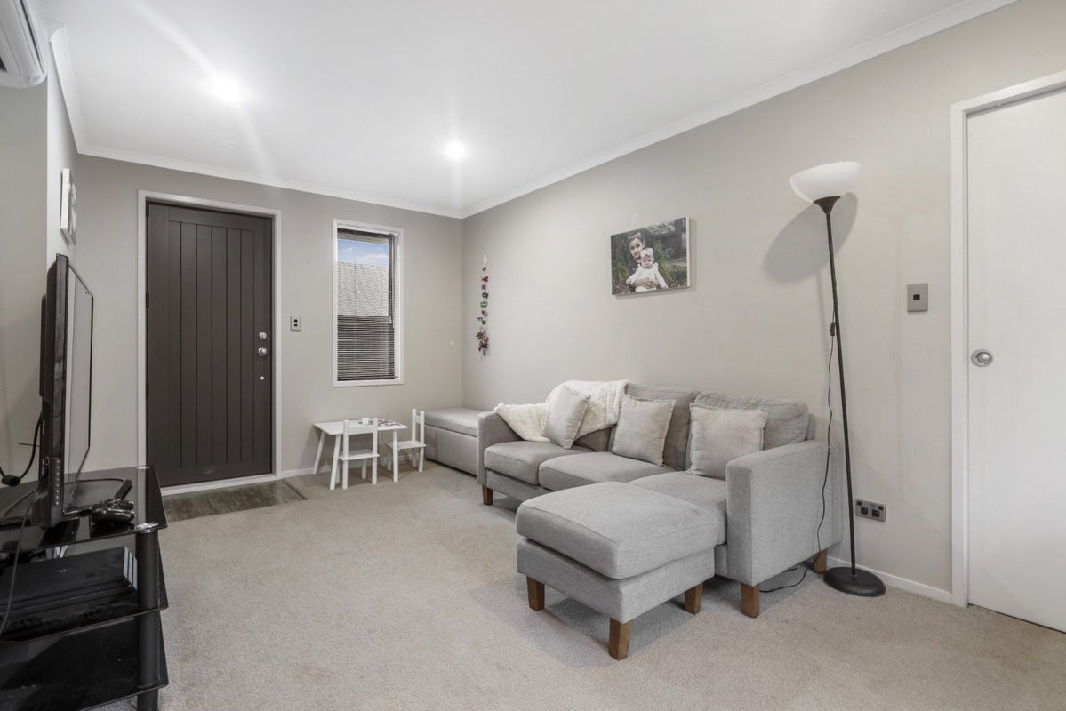 6/99 Lake Road, Frankton, Hamilton - Carousel 2