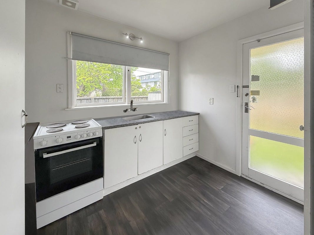 1/41 Champion Street, Edgeware, Christchurch - Carousel 2