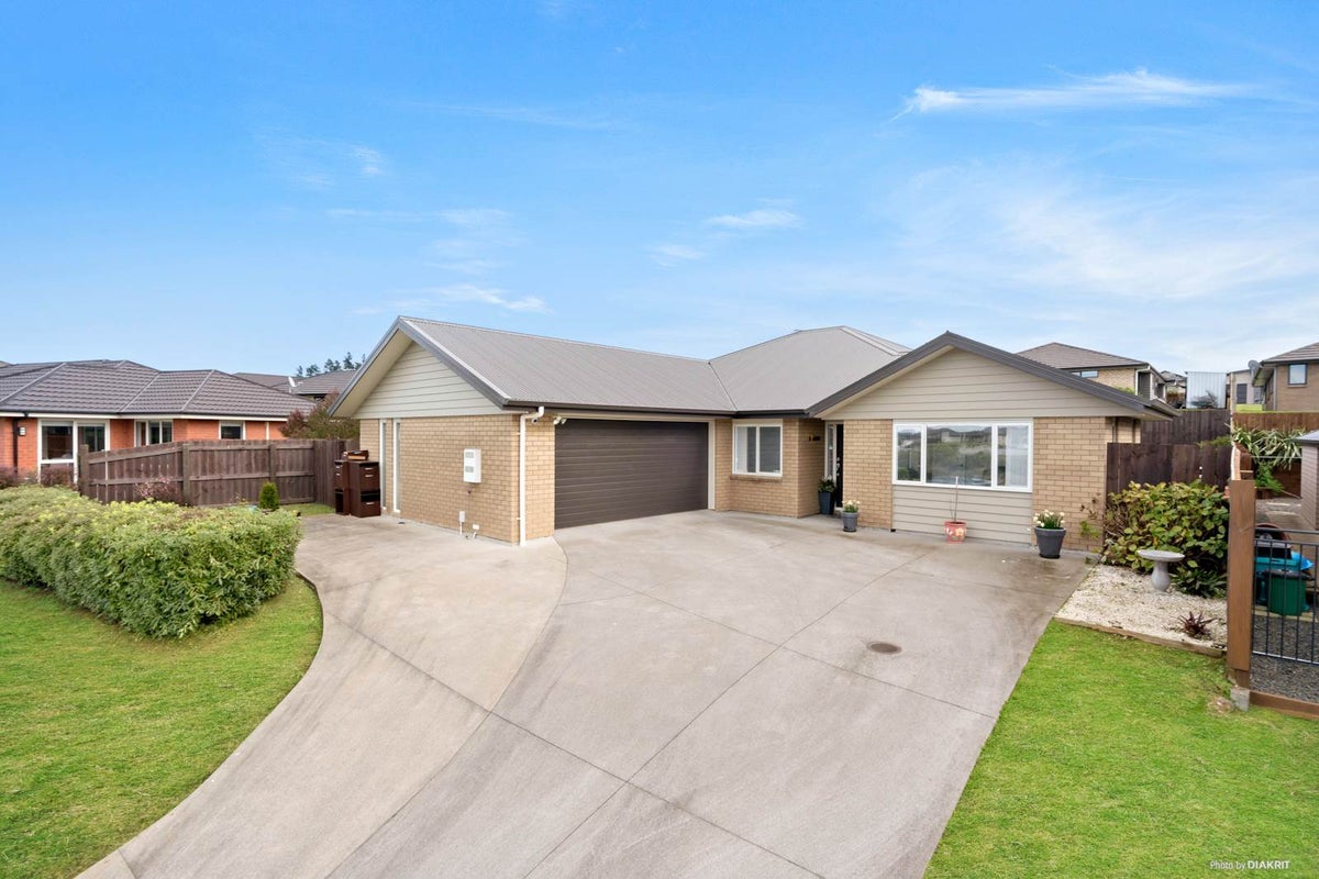 8 Lochside Lane, Pokeno - Carousel 2