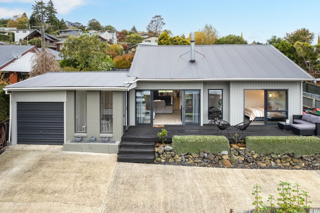 69 Barr Street, Kenmure, Dunedin - Carousel 2