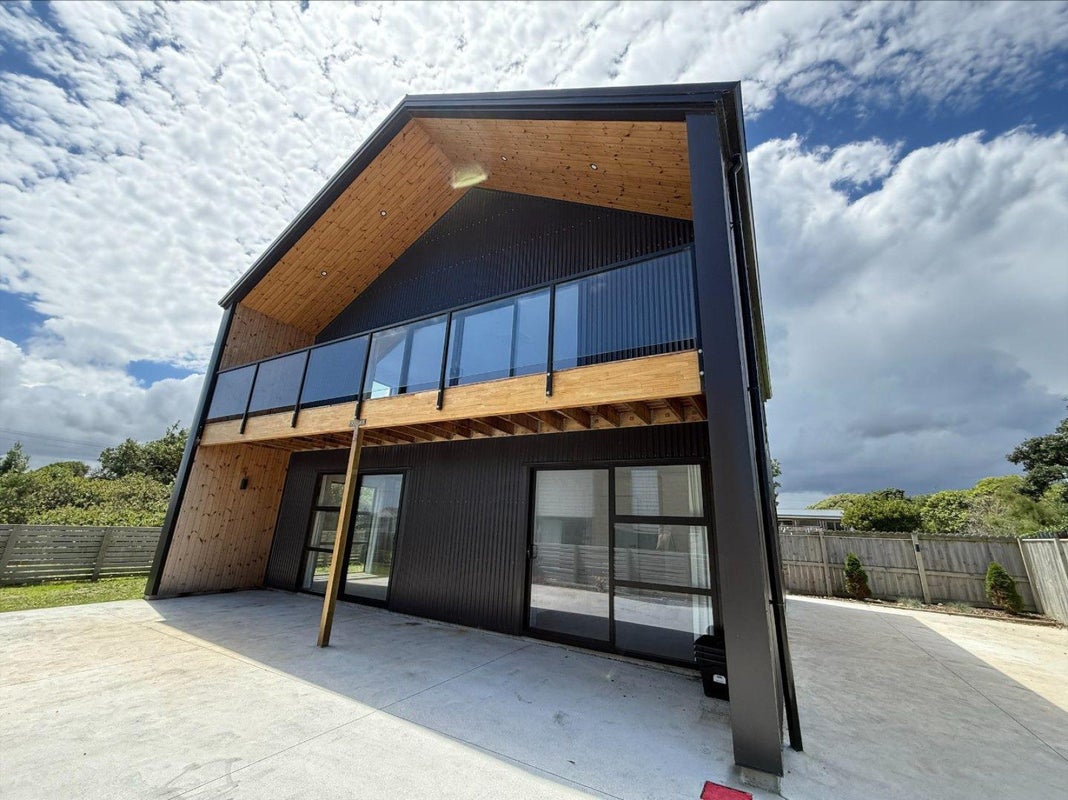 40B Egmont Street, Castlecliff, Whanganui - Carousel 1