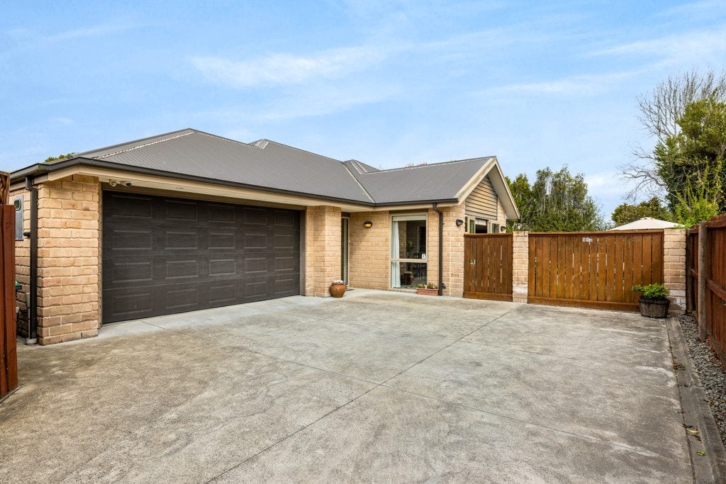 51A Harris Crescent, Papanui, Christchurch - Carousel 1