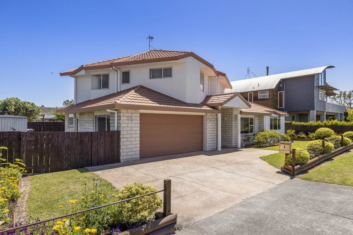 1 Tui Street, Mount Maunganui, Mount Maunganui - Carousel 20