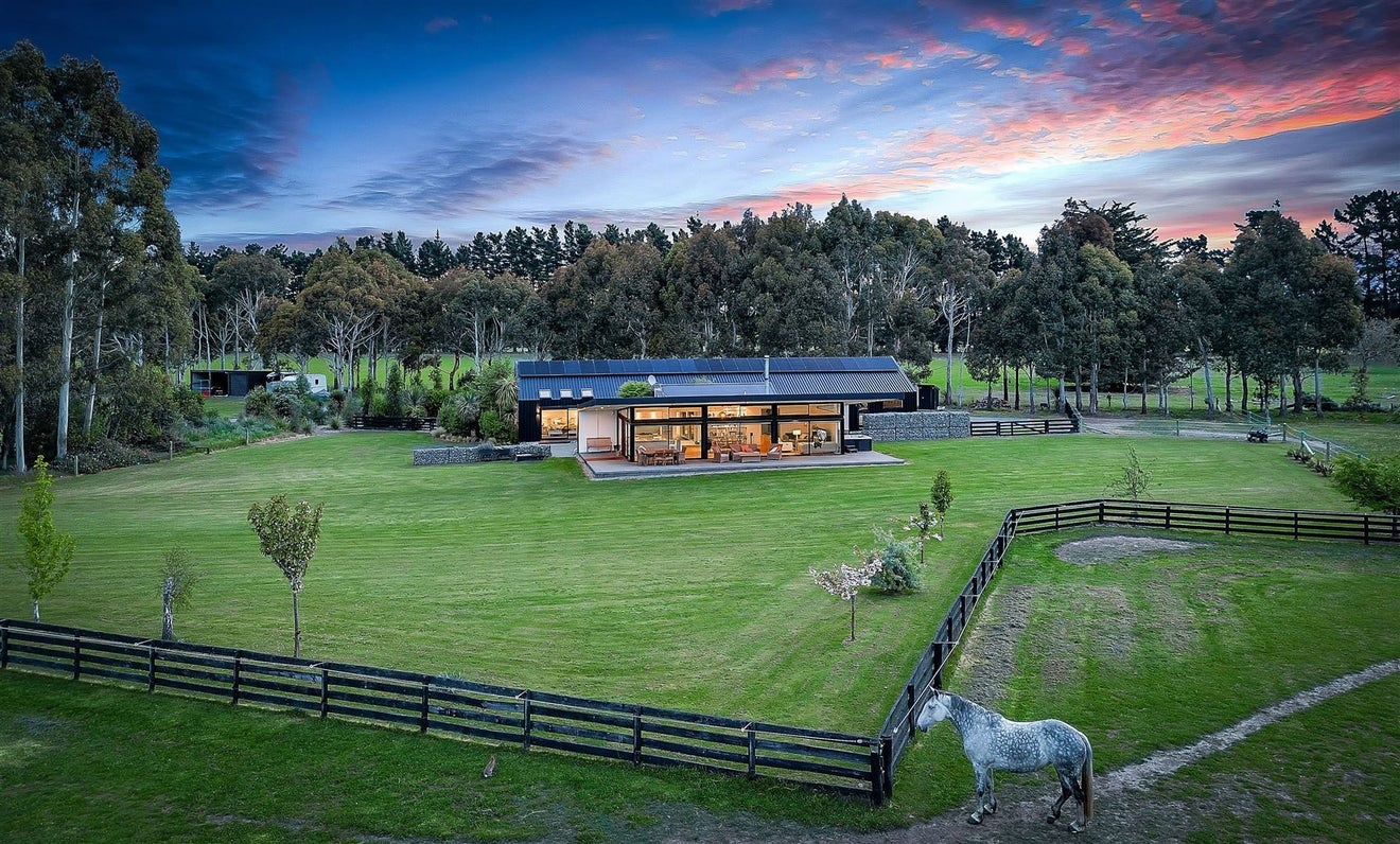 1131 Old West Coast Road, Christchurch - Carousel 22