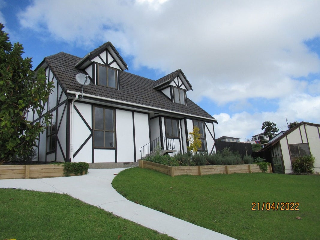 9 Costar Place, Wiri, Auckland - Carousel 1
