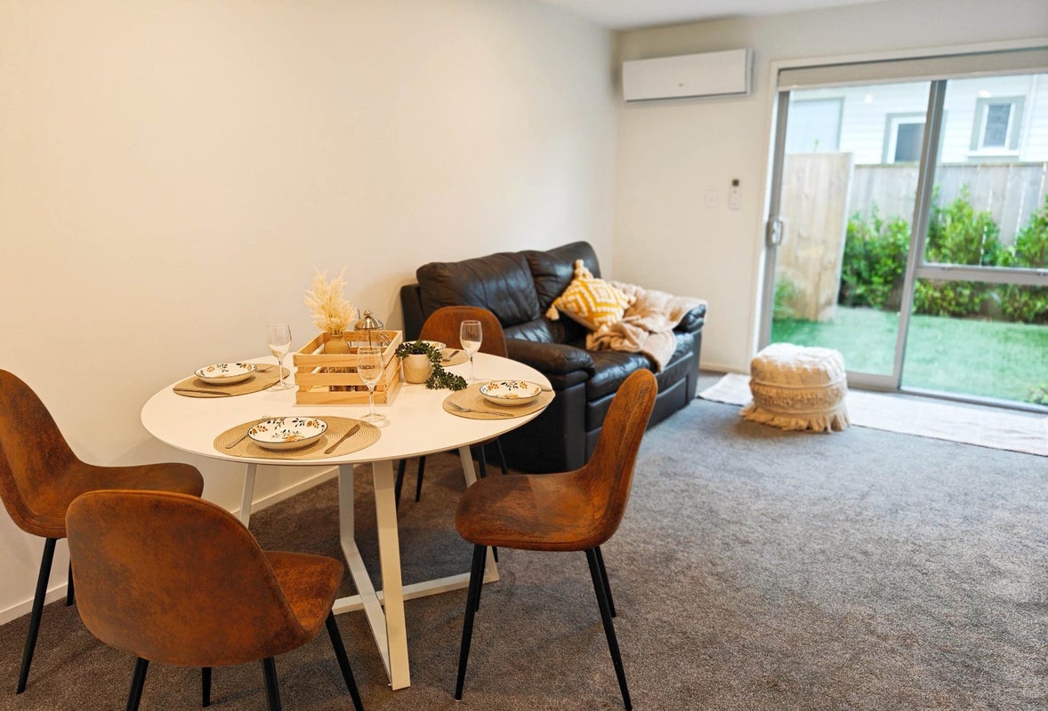 4/11 Cressy Street, Waterloo, Lower Hutt - Carousel 2