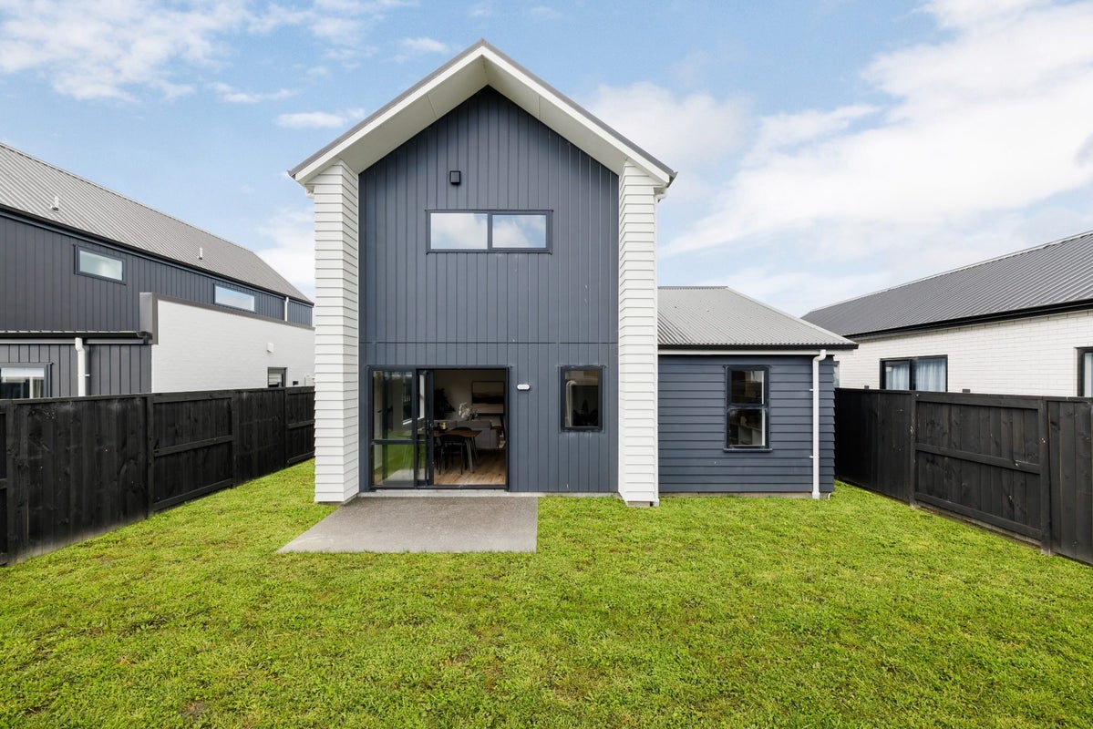 15 Guillaume Street, Chartwell, Hamilton - Carousel 18