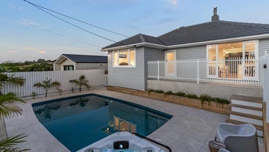 83 Verran Road, Birkenhead, Auckland - Carousel 1