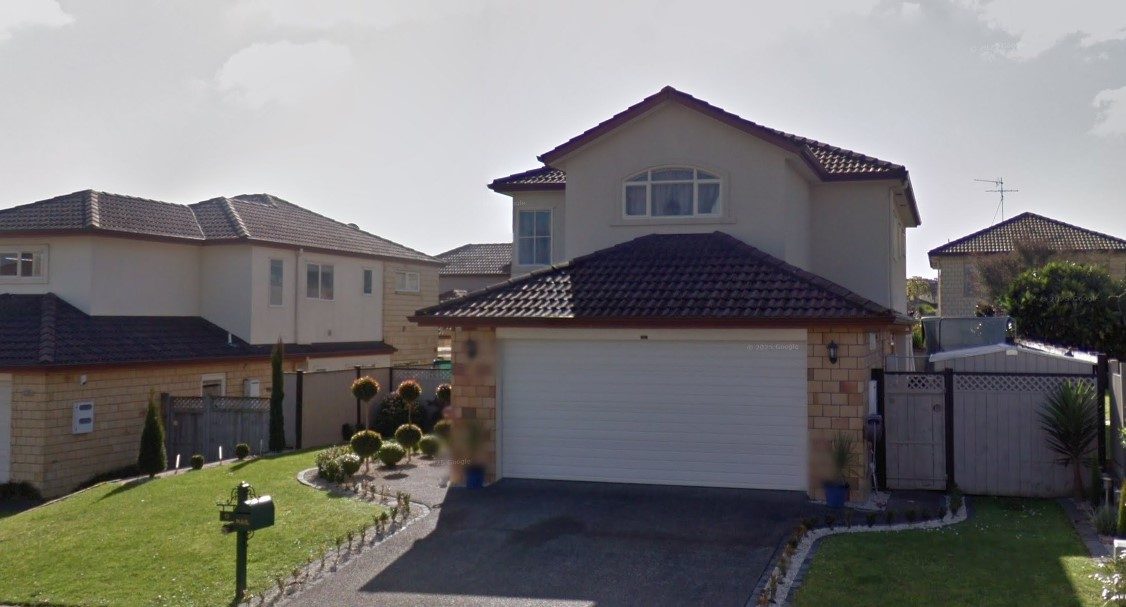 13 Stonebrooke Lane, Flat Bush, Auckland - Carousel 2