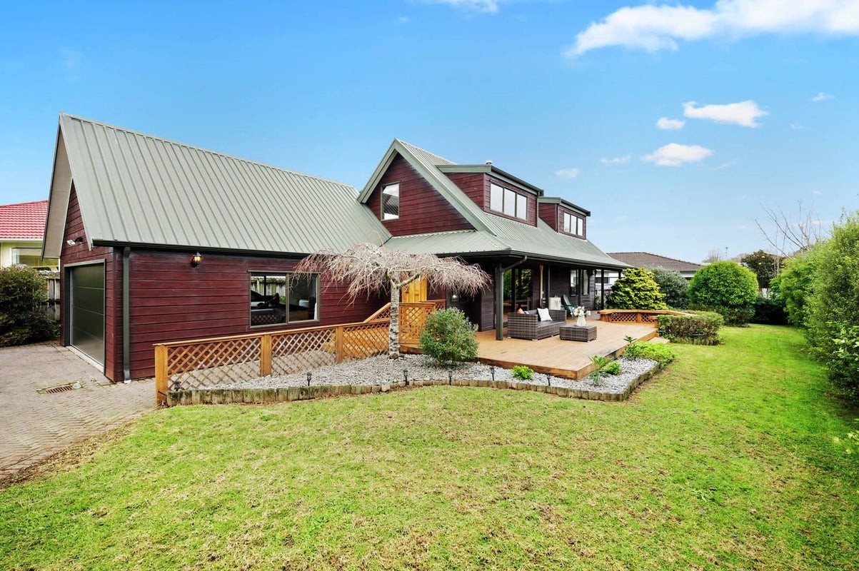 11 Dana Place, Somerville, Auckland - Carousel 1