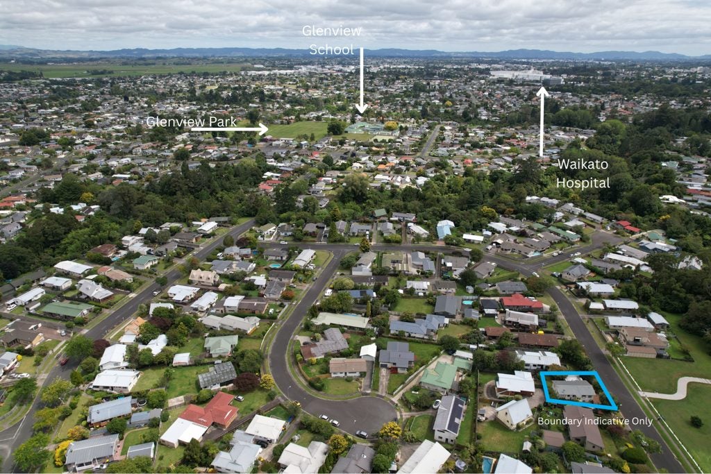 32 Lansdowne Crescent, Glenview, Hamilton - Carousel 22