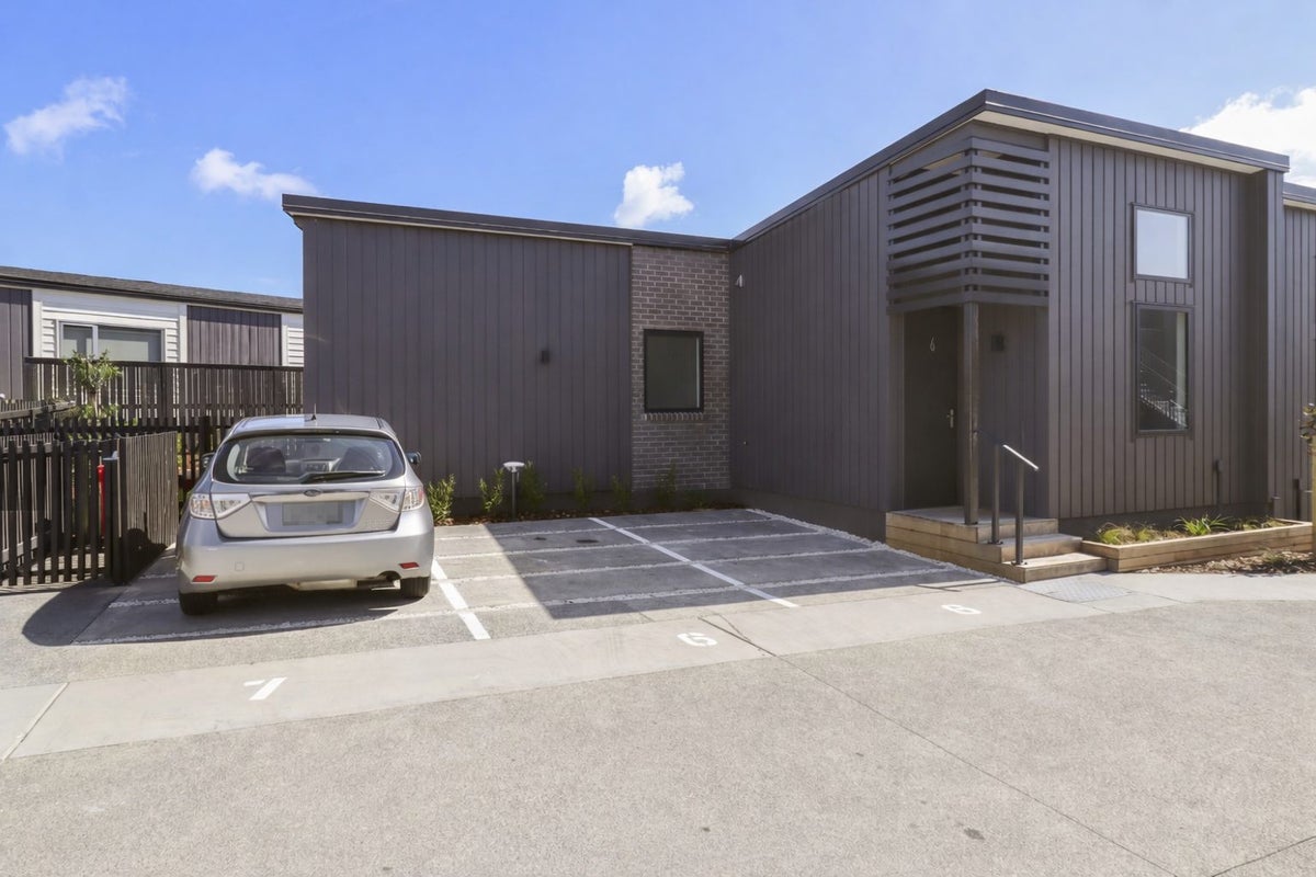6/38 Jane Maree Road, Kumeu, Kumeu - Carousel 10