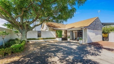 1/22 Byron Avenue, Takapuna, Auckland - Carousel 1