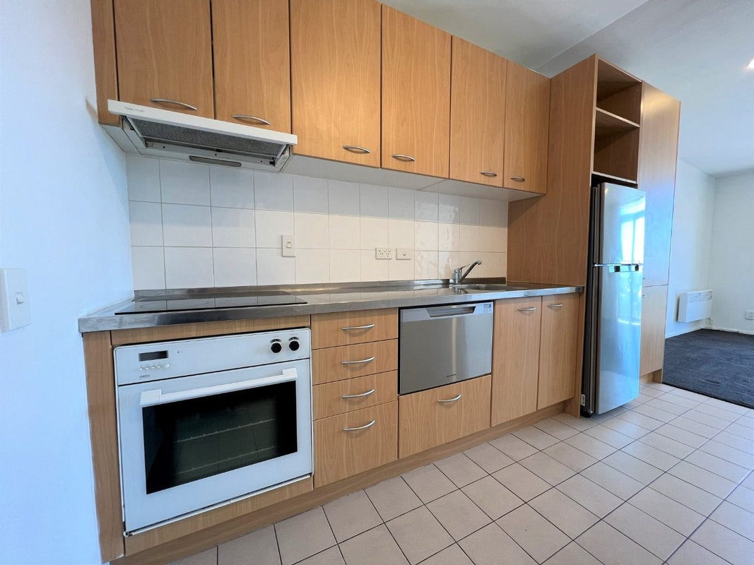 5C/4 Rendall Place, Eden Terrace, Auckland - Carousel 2