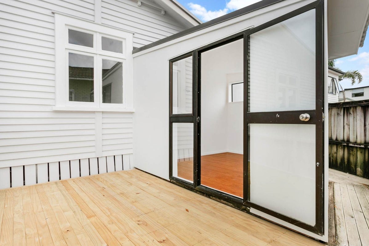 141A Rosebank Road, Avondale, Auckland - Carousel 2