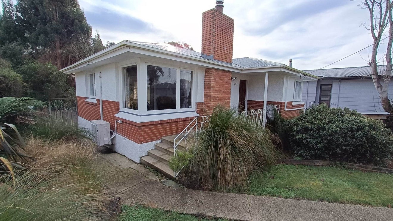 133 Wakari Road, Helensburgh, Dunedin - Carousel 1