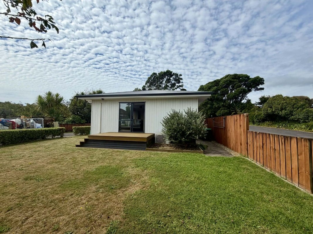 14A Omata Road, Westown, New Plymouth - Carousel 2