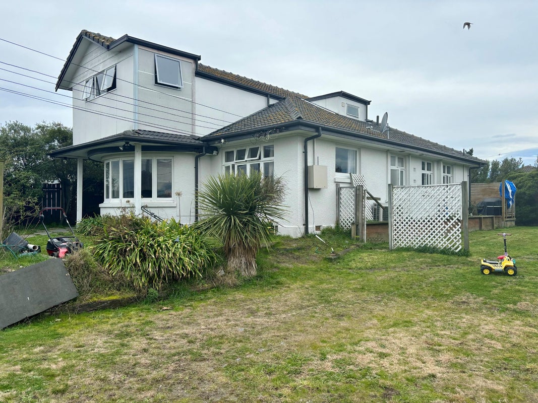 3 Marriotts Road, North New Brighton, Christchurch - Carousel 1