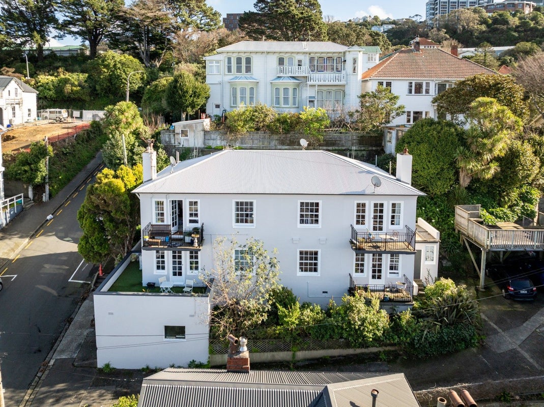 2/40 Buller Street, Te Aro, Wellington - Carousel 2