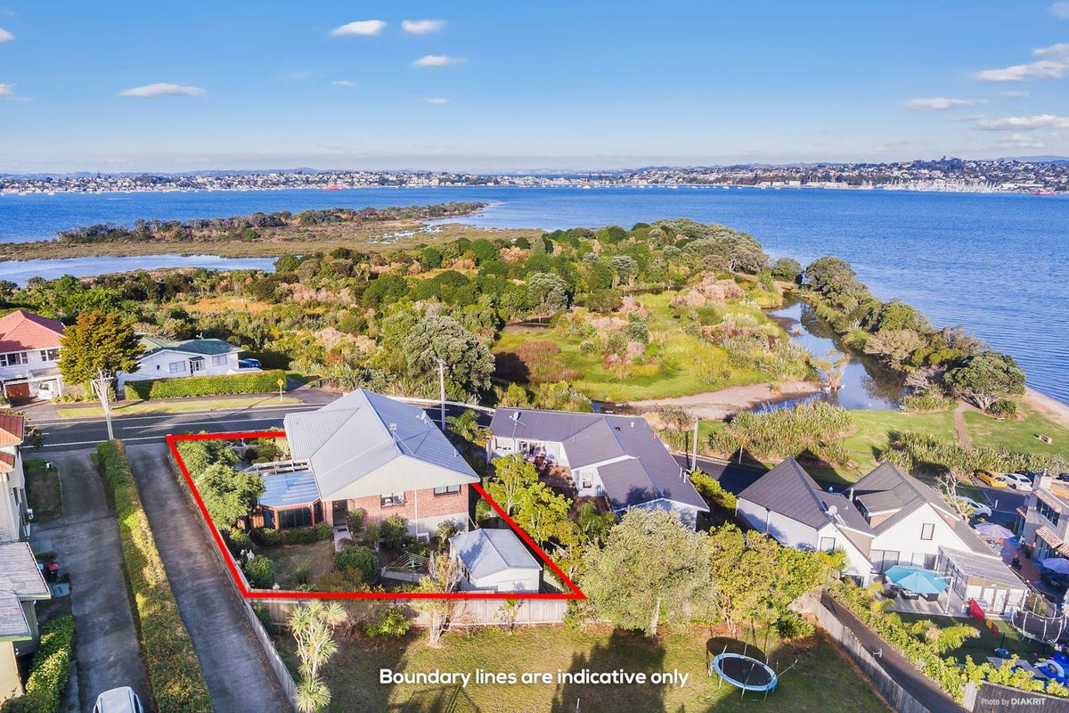 335 West Tamaki Road, Wai o Taiki Bay, Auckland - Carousel 2