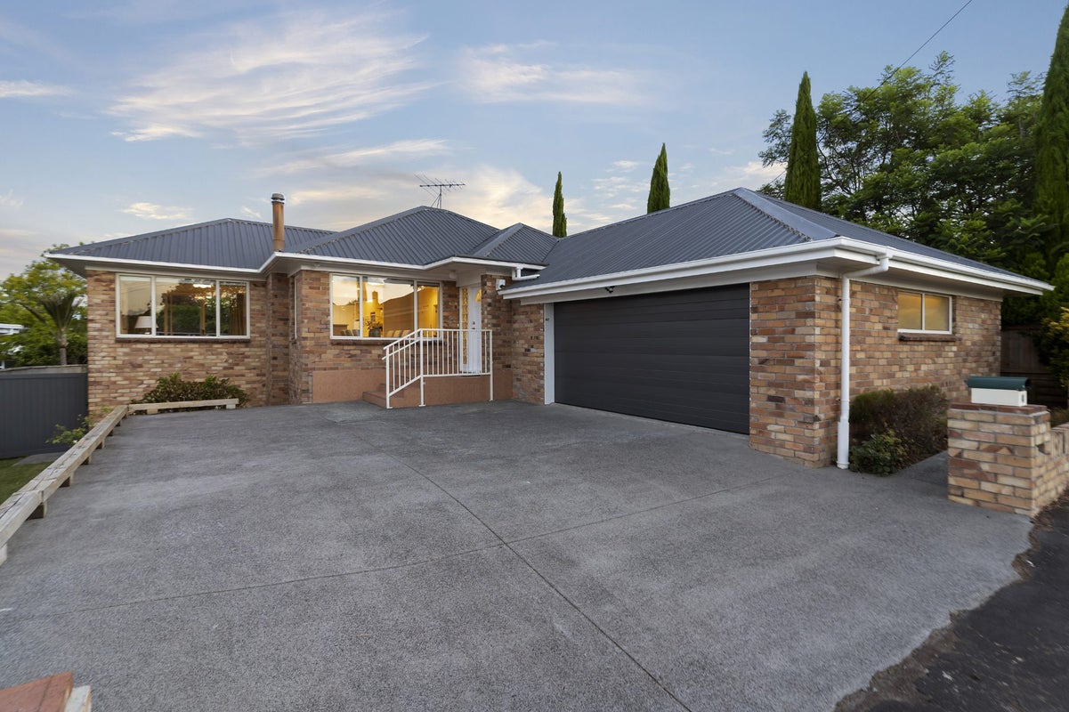 47 Kesteven Avenue, Glendowie, Auckland - Carousel 1