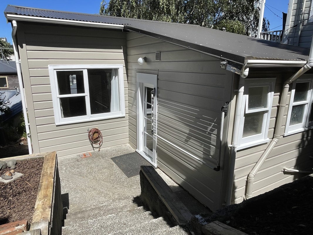 25 Ohiro Road, Aro Valley, Wellington - Carousel 1